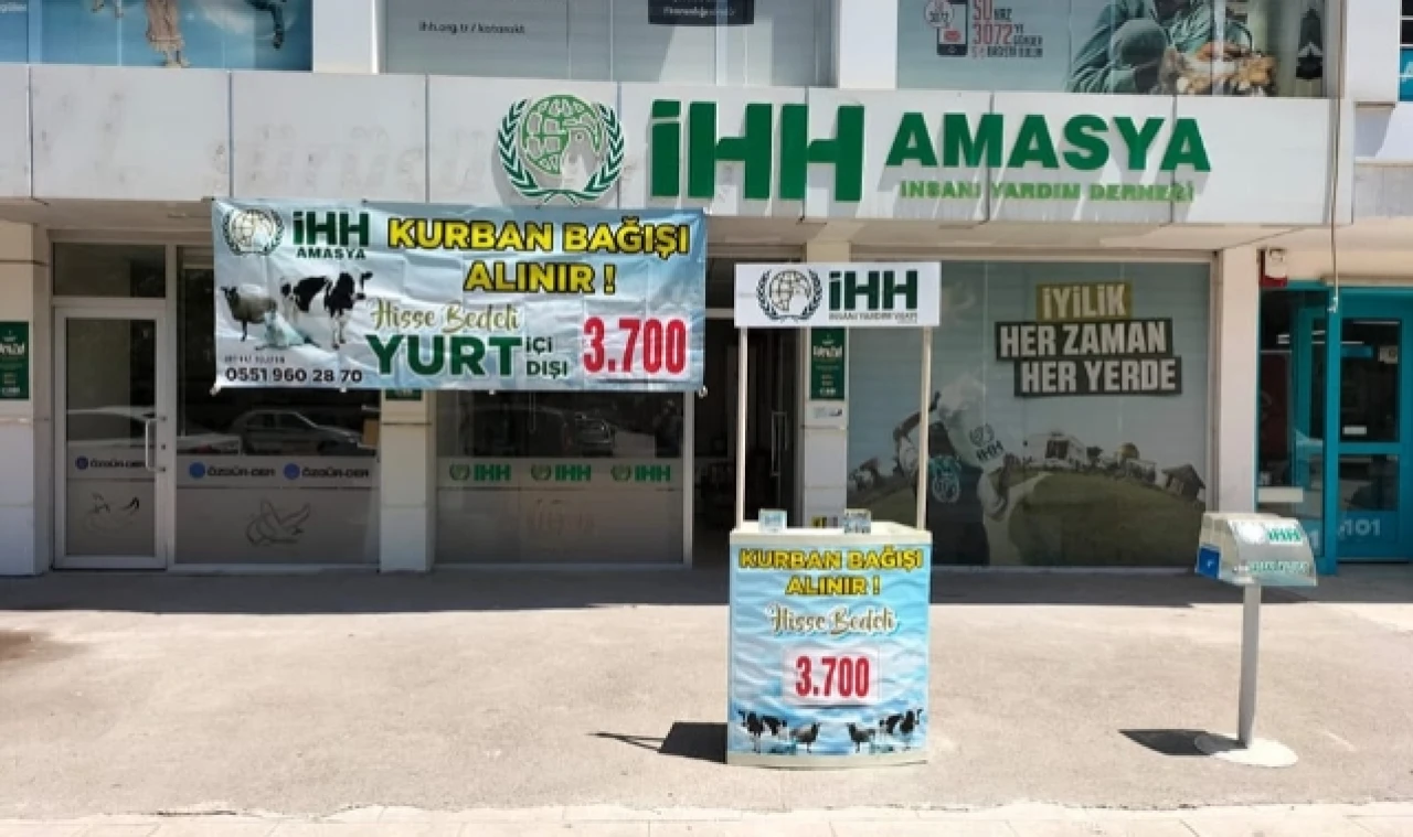 "KURBAN İBADET, PAYLAŞMAK KARDEŞLİKTİR"