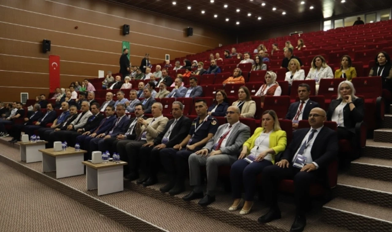LAVANTA ÇALIŞTAYI DÜZENLENDİ