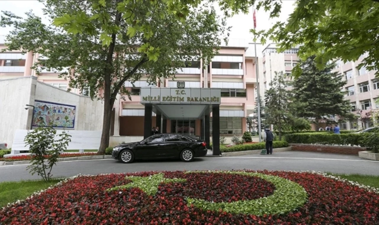 MEB: SINAV ÜCRETİ ALINMAYACAK