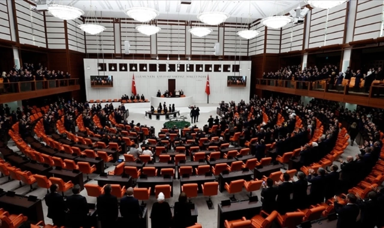 MECLİS, YENİ BAŞKANINI SEÇİYOR