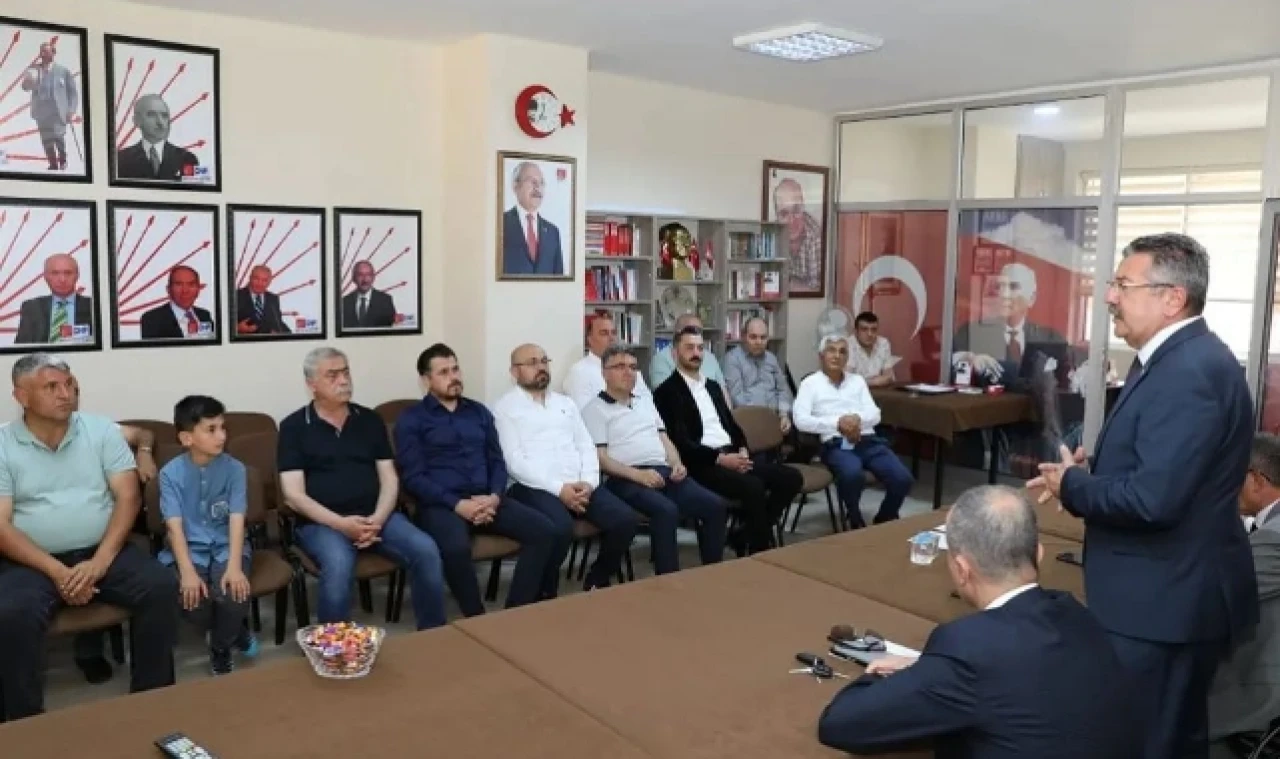 Merzifon Chp İlçe Yönetimi Bayramlaşma Programı Düzenledi