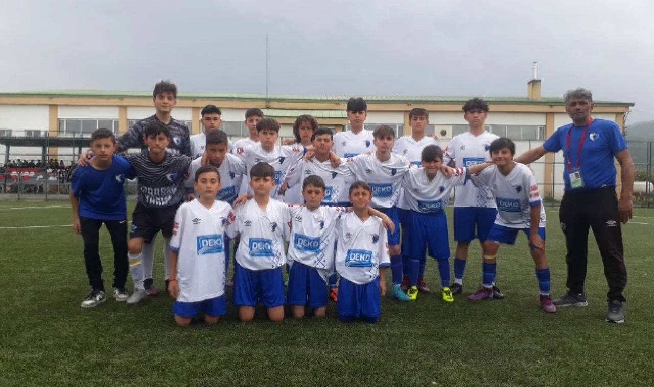 MERZİFONSPOR, GÜMÜŞ’Ü ERİTTİ