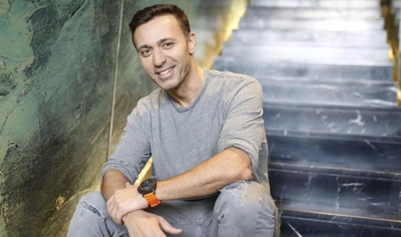 Mustafa Sandal geliyor…