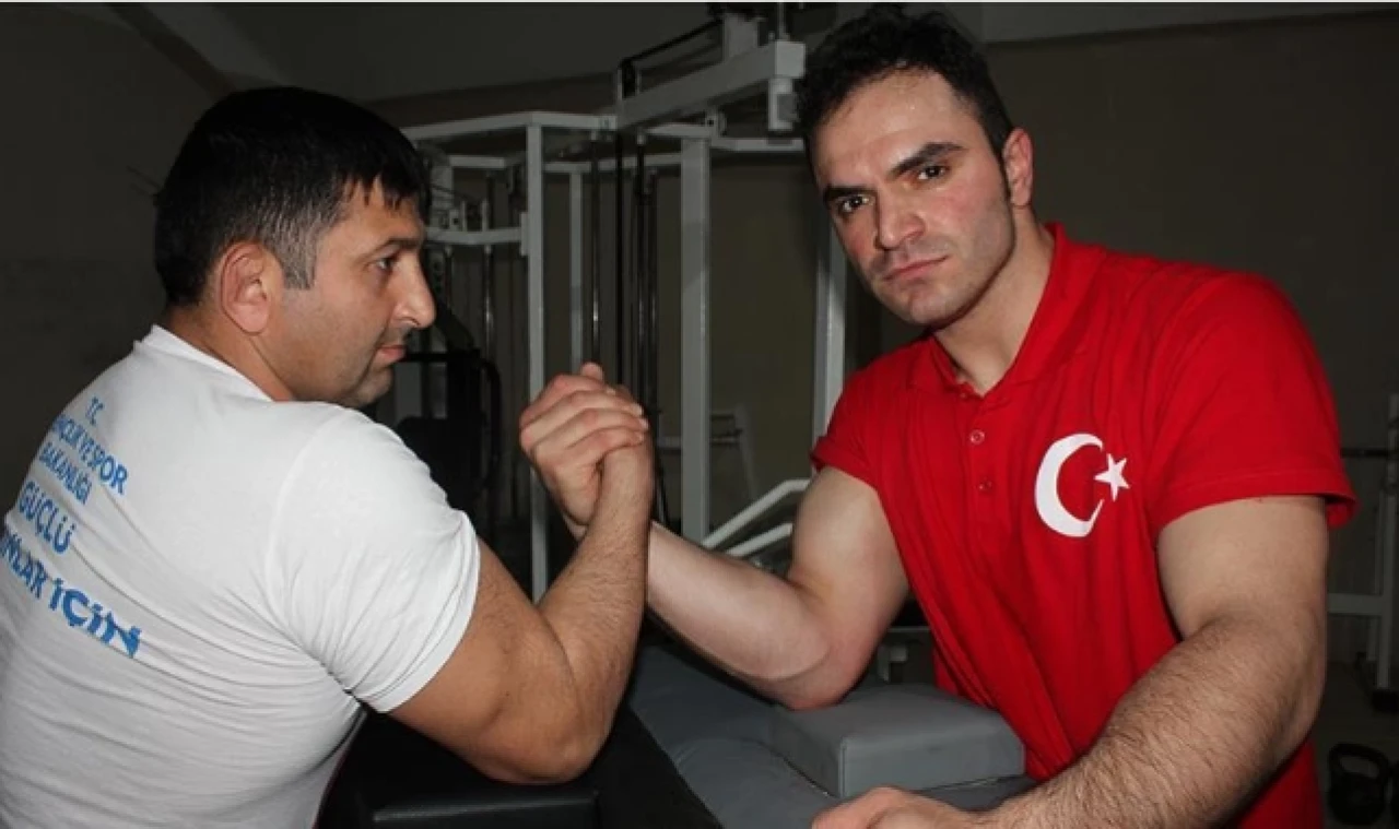 ÖMER AYDIN AVRUPA 3.’SÜ OLDU