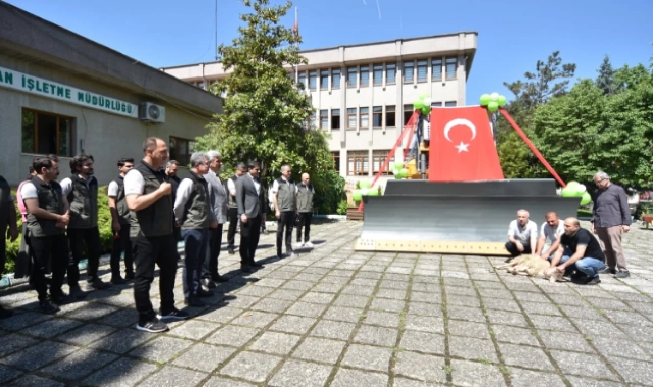 ORMAN İŞLETME MÜDÜRLÜĞÜNE İŞ MAKİNASI TAKVİYESİ