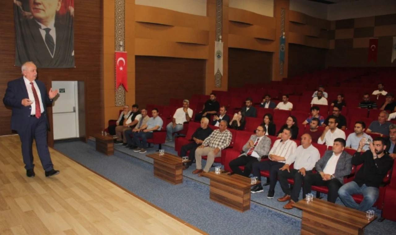 TARIMDA SULAMA KONFERANSI DÜZENLENDİ