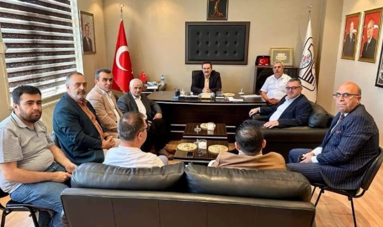 Ak Parti Milletvekillerinden Bayrakdar'a ziyaret