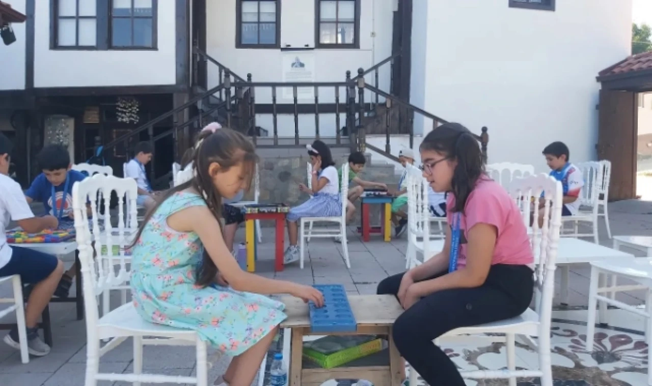 Akıl ve Zeka Oyunları'nda Buluştular