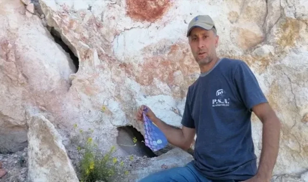Amasya'da serin hava akımı oluşturan mağara, vatandaşların ilgi odağı oldu