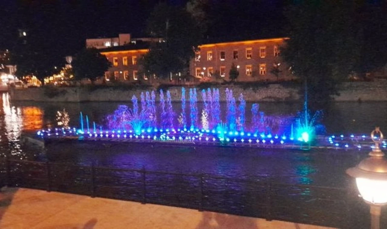 Amasya Gecelerine Rengarenk Görsel Şölen