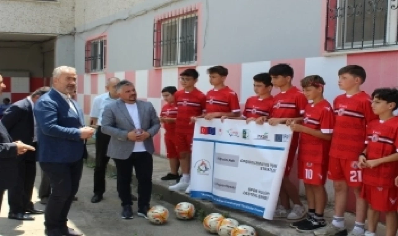 Atlı Spor Kulübü Anaokulu Öğrencilerini Ağırladı