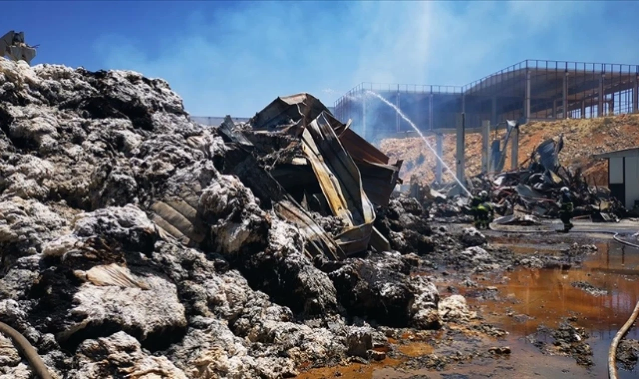 Gaziantep'teki fabrika yangını 35 milyon dolarlık hasara neden oldu