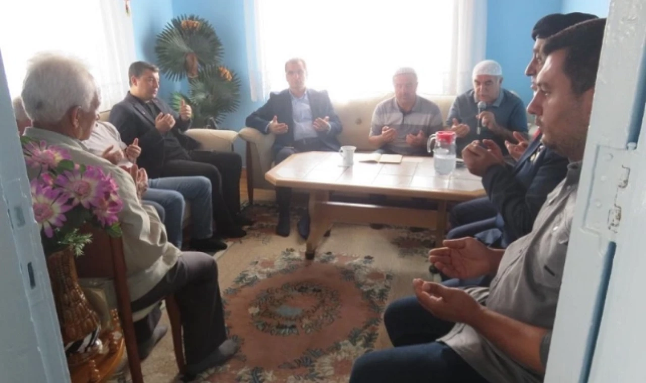 Güldoğan Mevlid programına katıldı