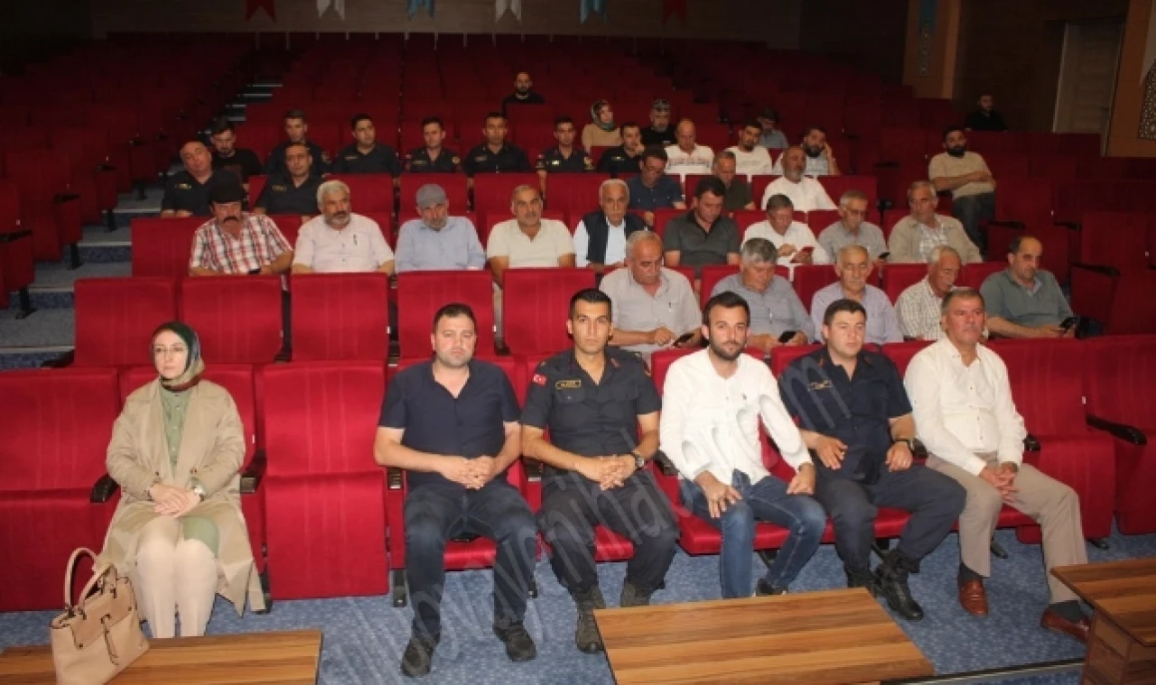 Jandarma Bağımlılıkla Mücadele Eğitimi Verdi