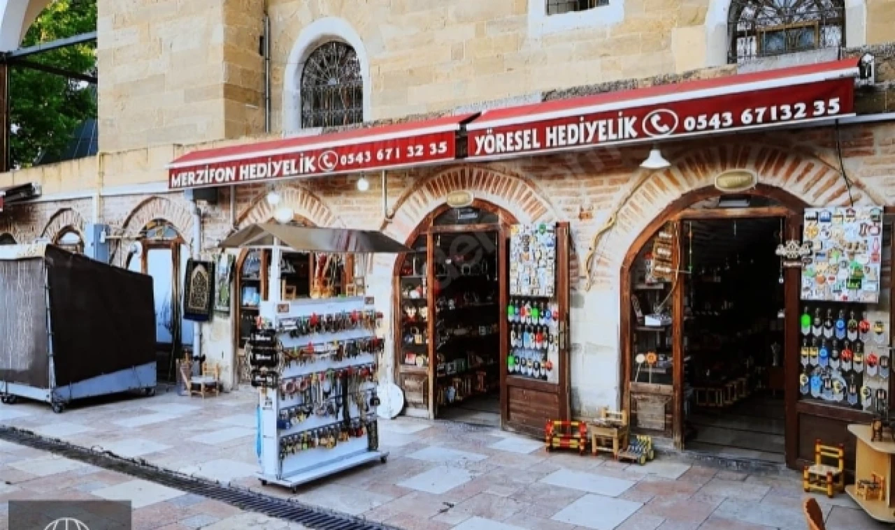 Kara Mustafa Paşa Camii Altında Faaliyet Gösteren İşyeri Devren Kiralıktır