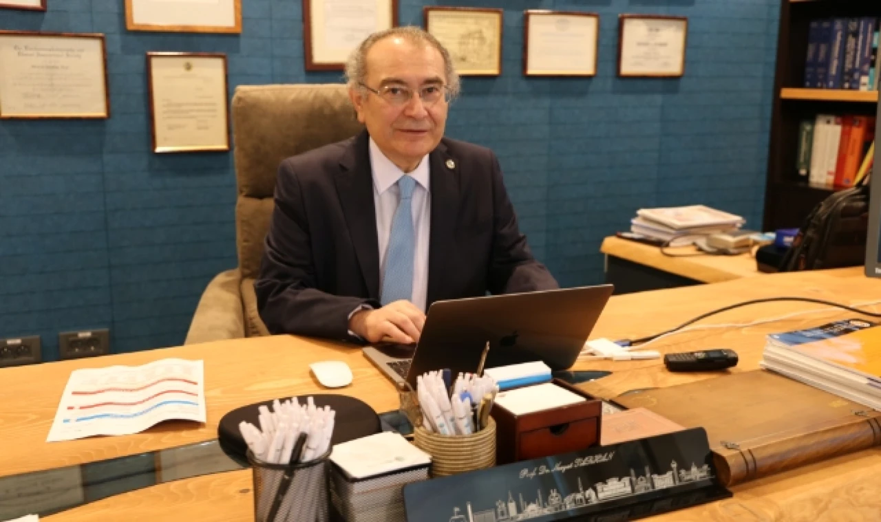 Sevgi karın doyurmaz demek nankörlüktür