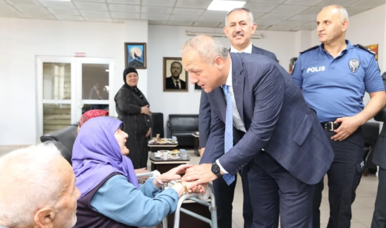 Suluova'da Bayramlaşma Programı Düzenlendi
