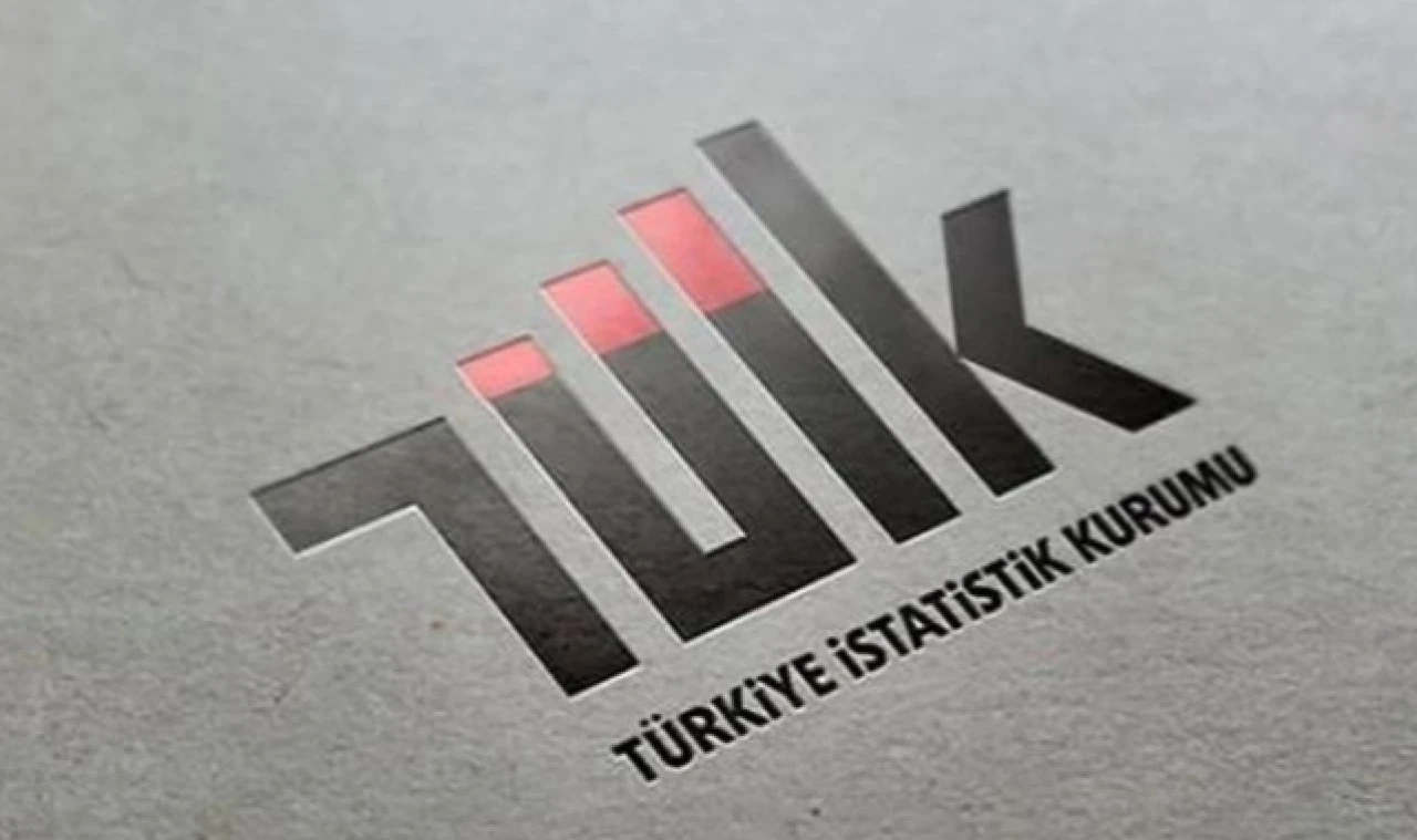 Toplanan inek sütü miktarı yüzde 5,9 artarak 944 bin 349 ton oldu