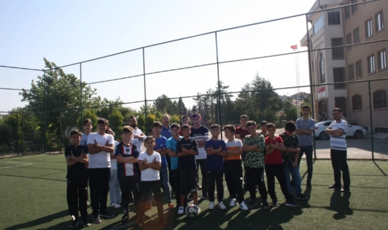 "Yazımda Kardeşlik Var"  Etkinlik Kampı Açıldı
