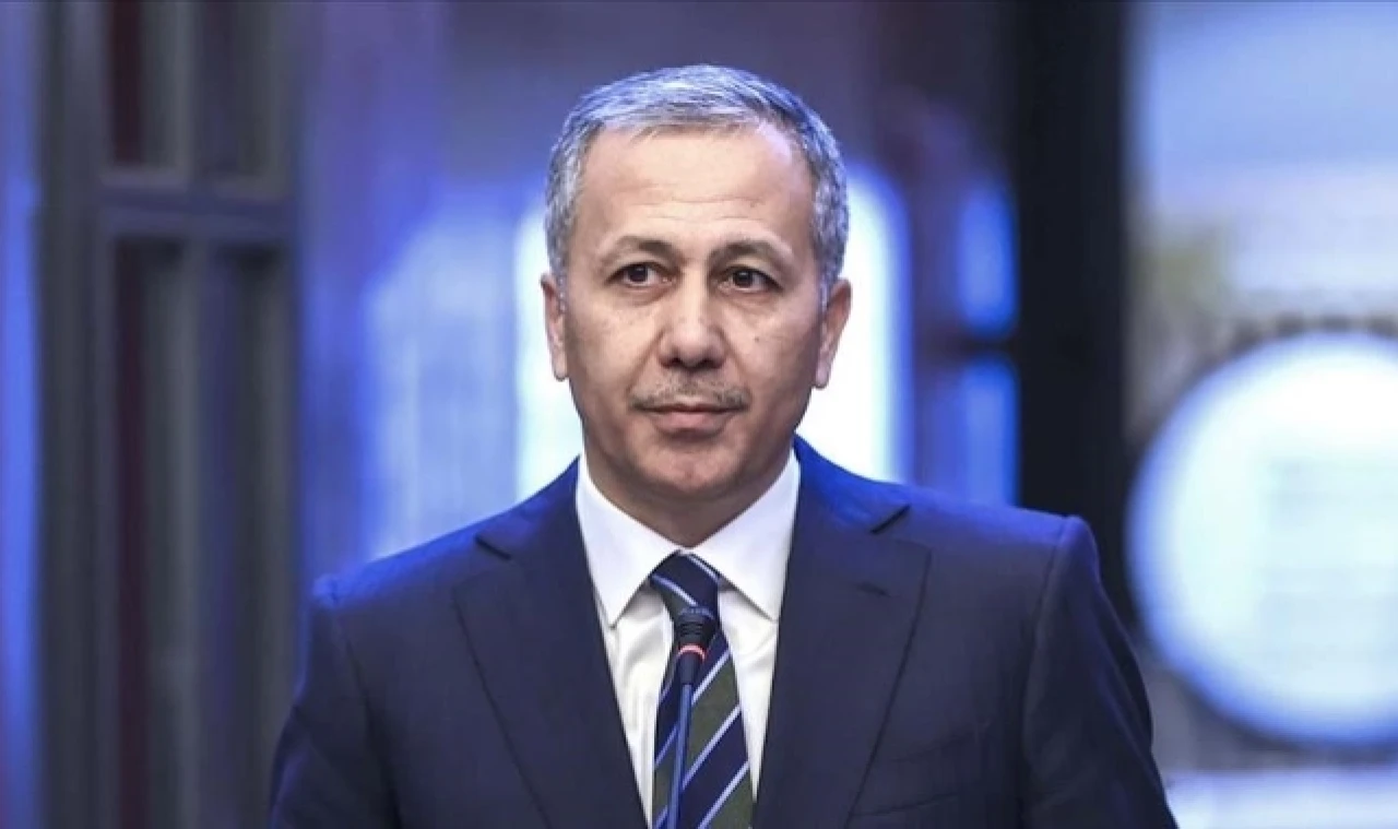 Yerlikaya: 8 göçmen kaçakçısı organizatörü yakalandı