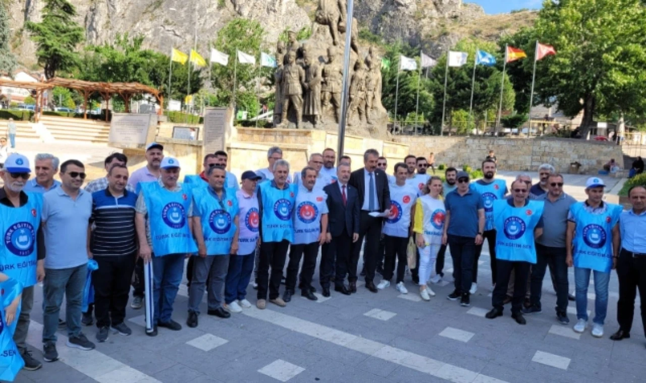 Zamlar Protesto edildi