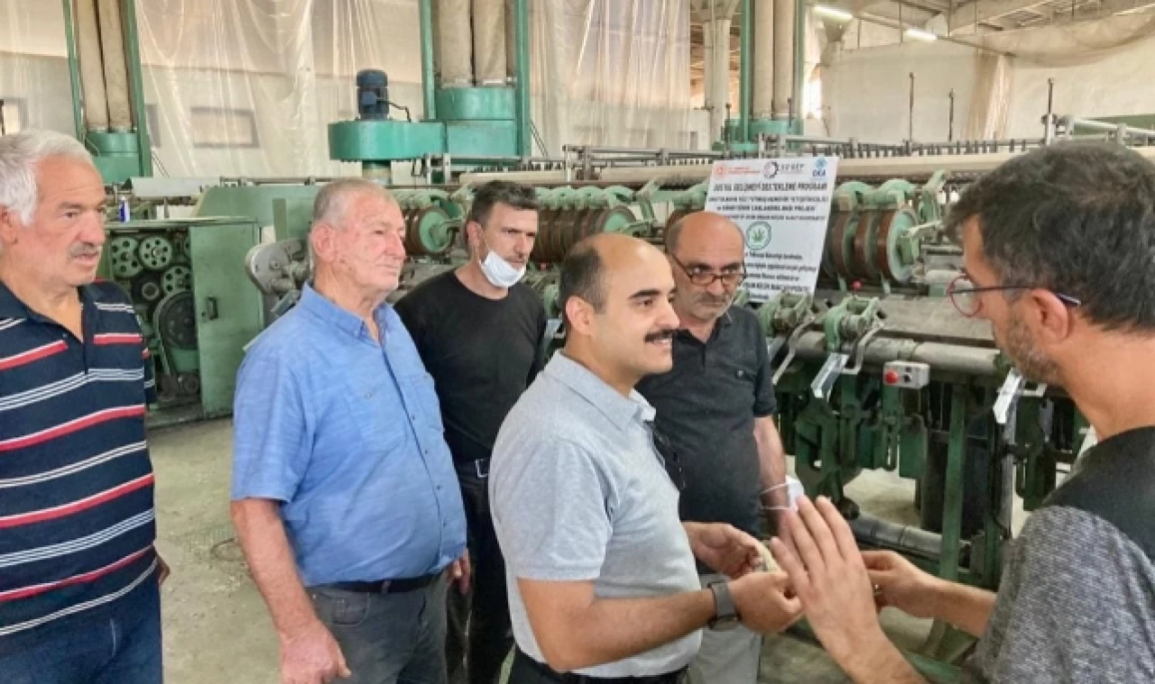 Altınöz Kendir Fabrikasında İncelemelerde Bulundu