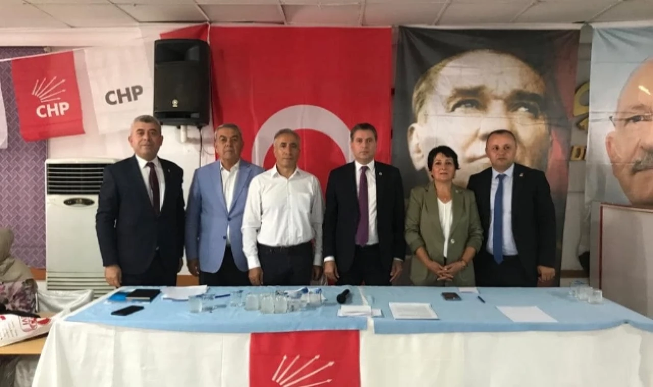Başkan Arif Ferahoğlu Güven Tazeledi