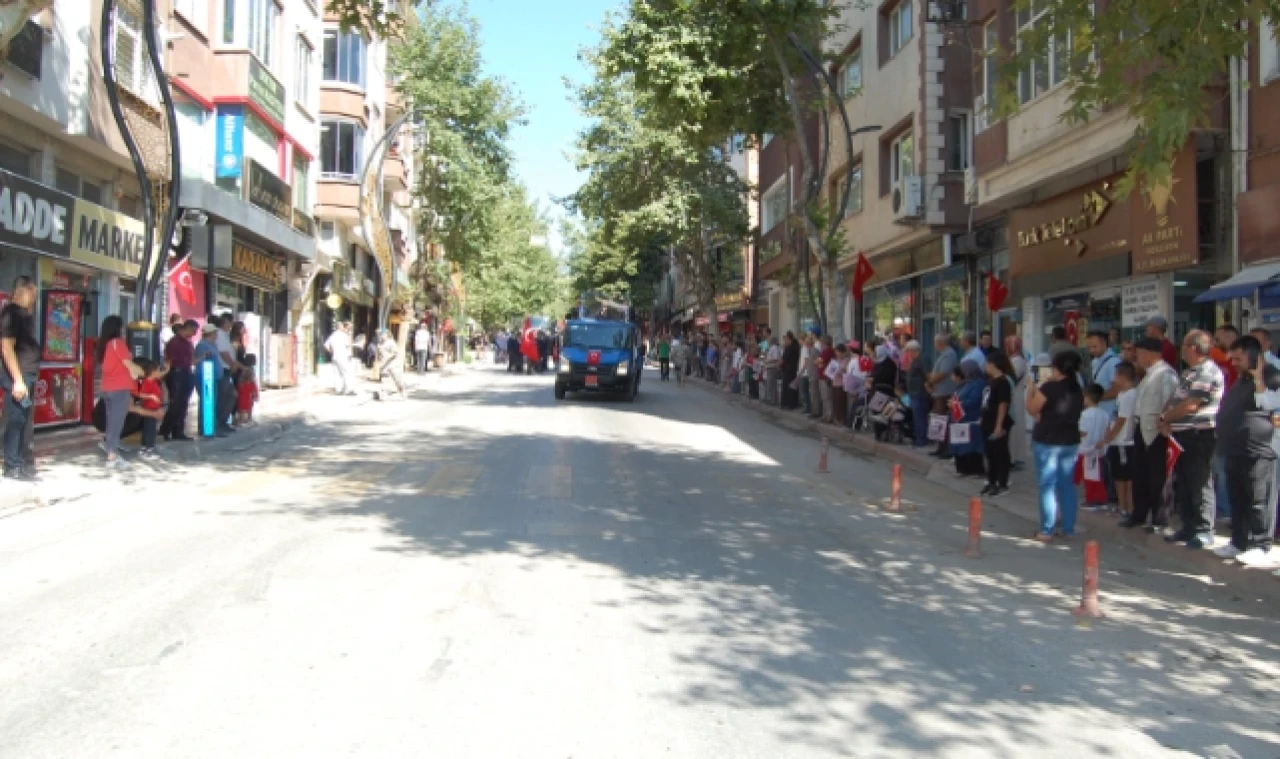 Bayram Kutlamaları sönük geçti