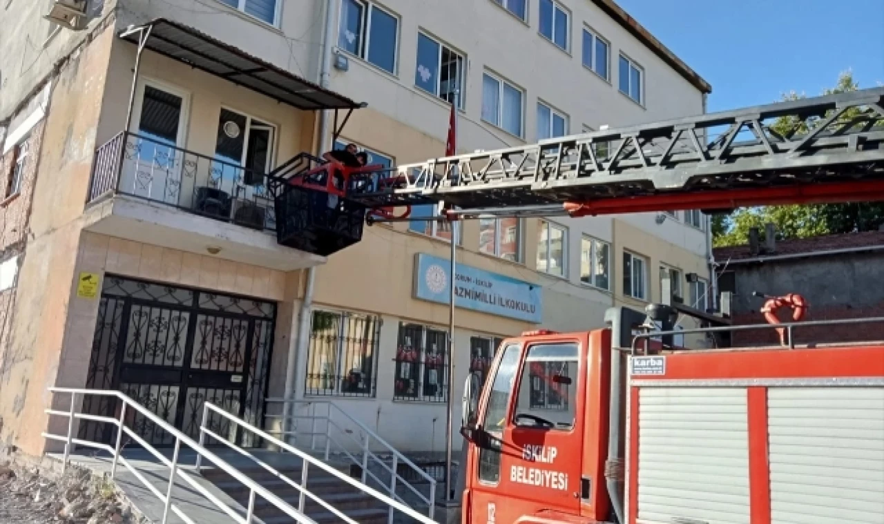 Çocuk İtfaiye Ekipleri Tarafından Kurtarıldı