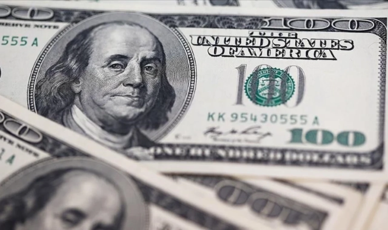 Faiz kararının ardından dolar/TL'de yüzde 7'yi aşan sert düşüş