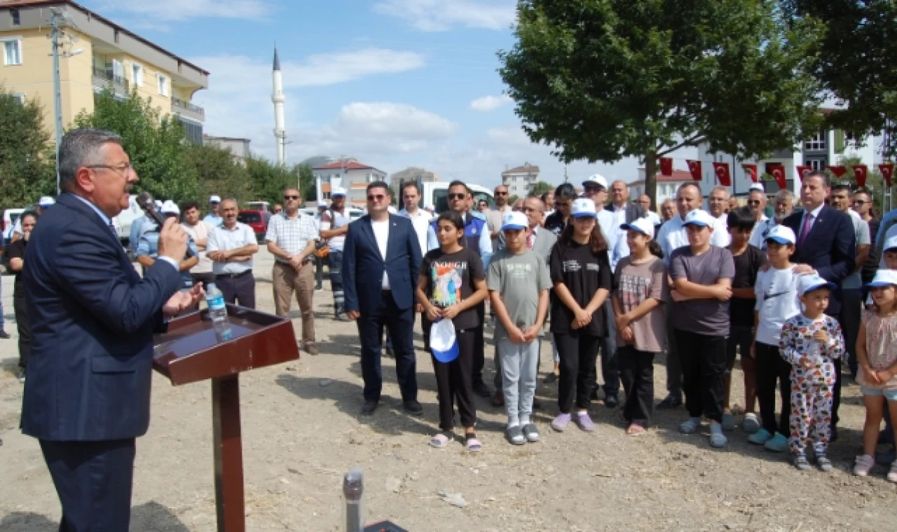 ‘Her mahallemize eşit hizmet götürüyoruz’
