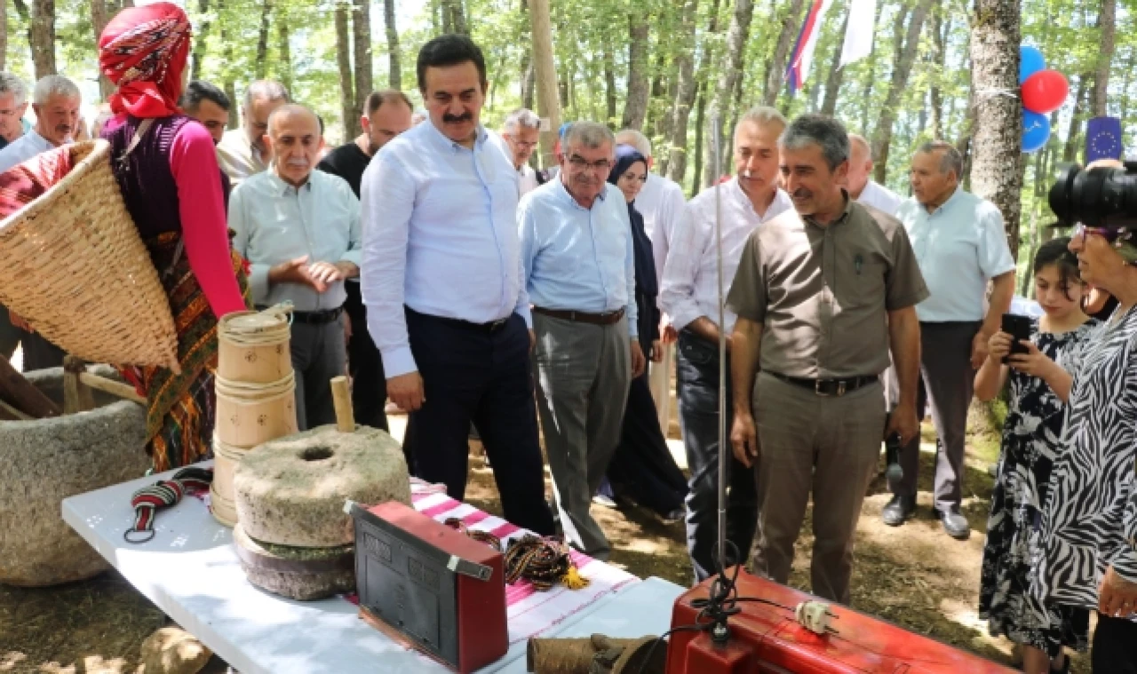 Karadeniz Kültürünü Tanıtma ve Yaşatma Şenliği düzenlendi