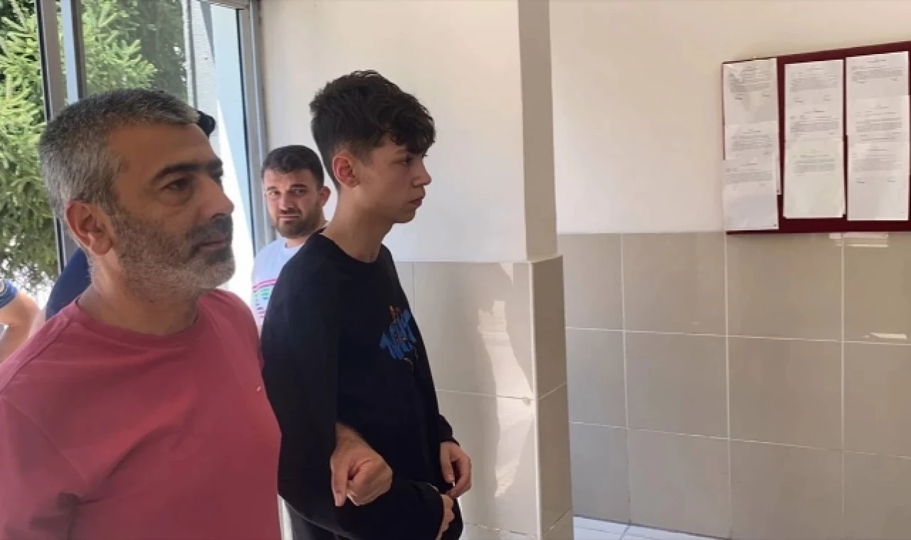 Kavga sonucu bıçaklanan 16 yaşındaki genç hayatını kaybetti