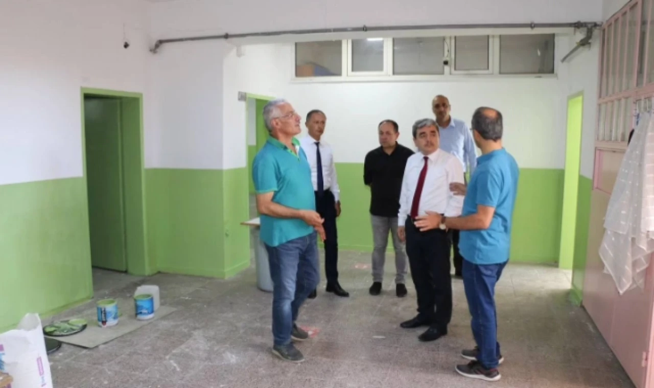 Merzifon’daki okullar incelendi