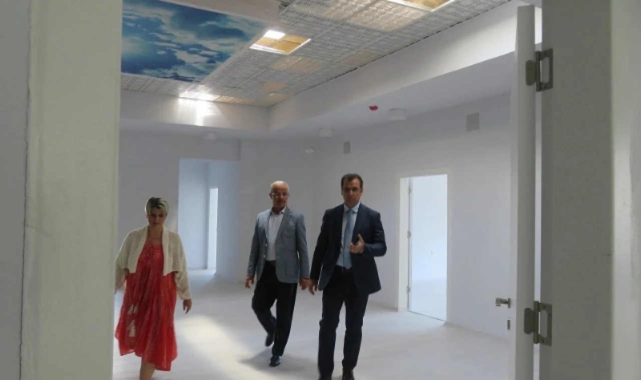 Okul çalışmaları yerinde incelendi