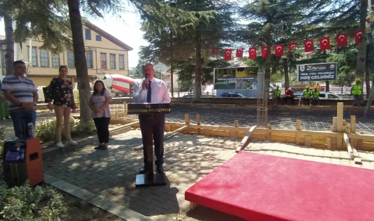 Piribaba Parkı’na Kitap Kafe Yapılıyor