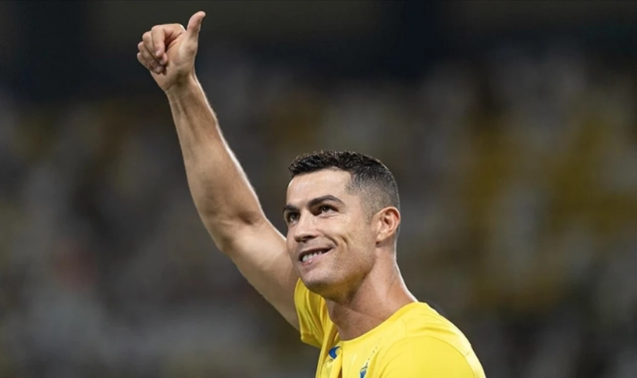 Ronaldo "hat-trick" yaptı, Al Nassr farklı kazandı