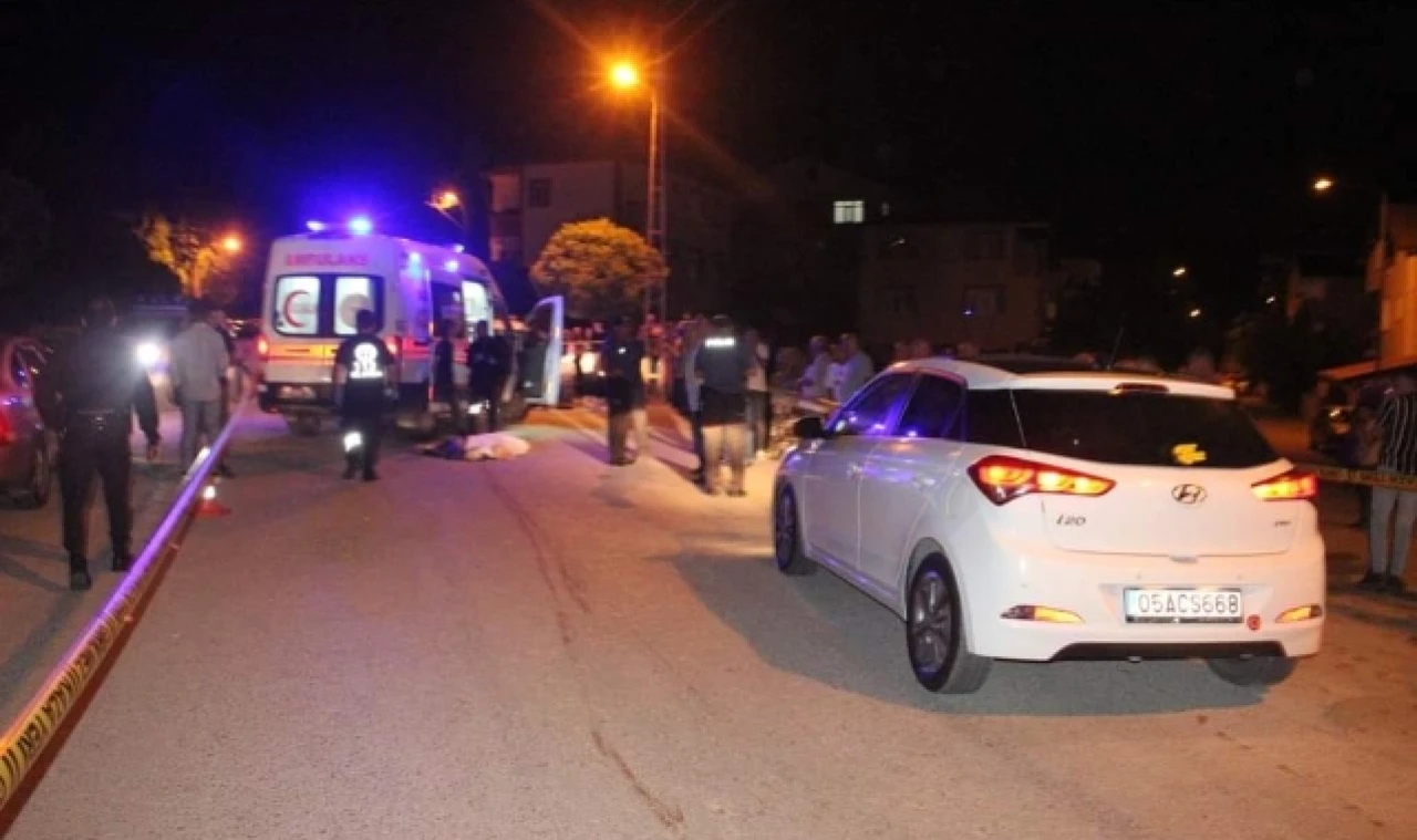 Suluova'da otomobilin çarptığı kadın hayatını kaybetti