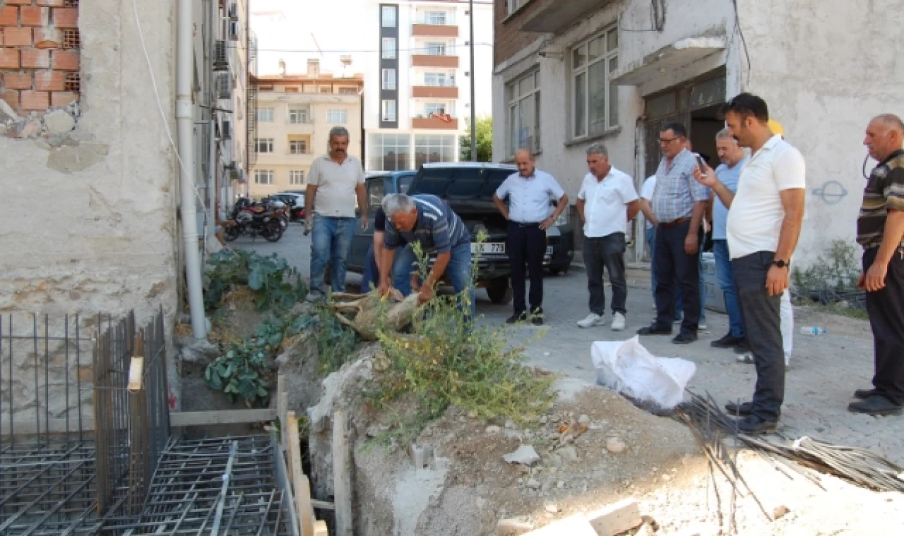 YENİ BİNANIN TEMELİ DUALARLA  ATILDI