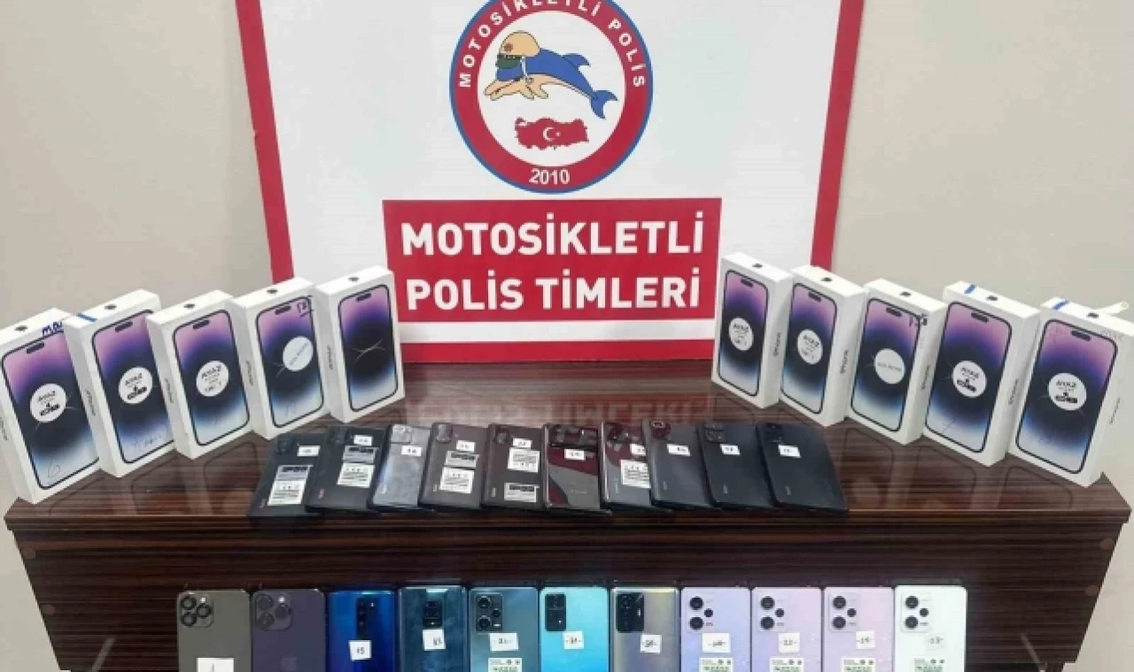 1 milyon TL değerinde 31 adet kaçak telefon ele geçirildi