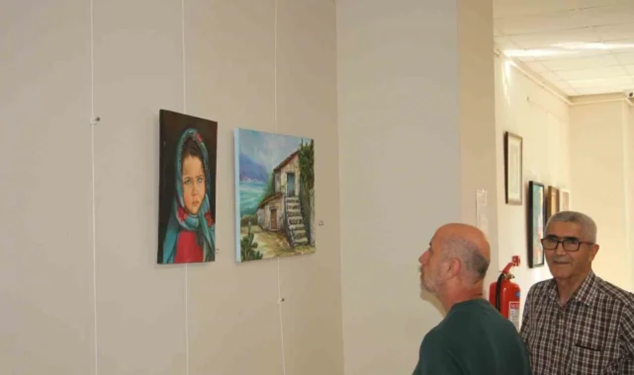 'Mavi Liman 17' sergisi Kartal'da açıldı