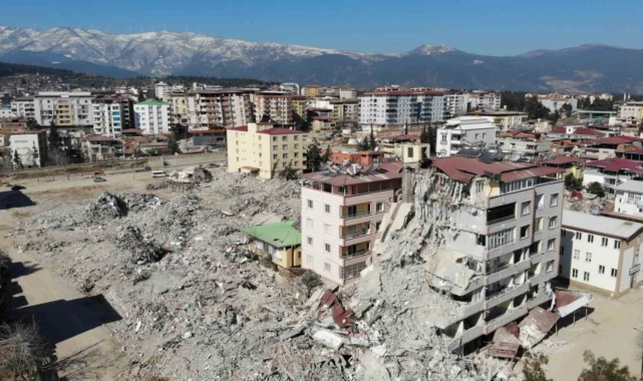 5 sanık hakkında 22 yıl 6'şar aya kadar hapis talep edildi.