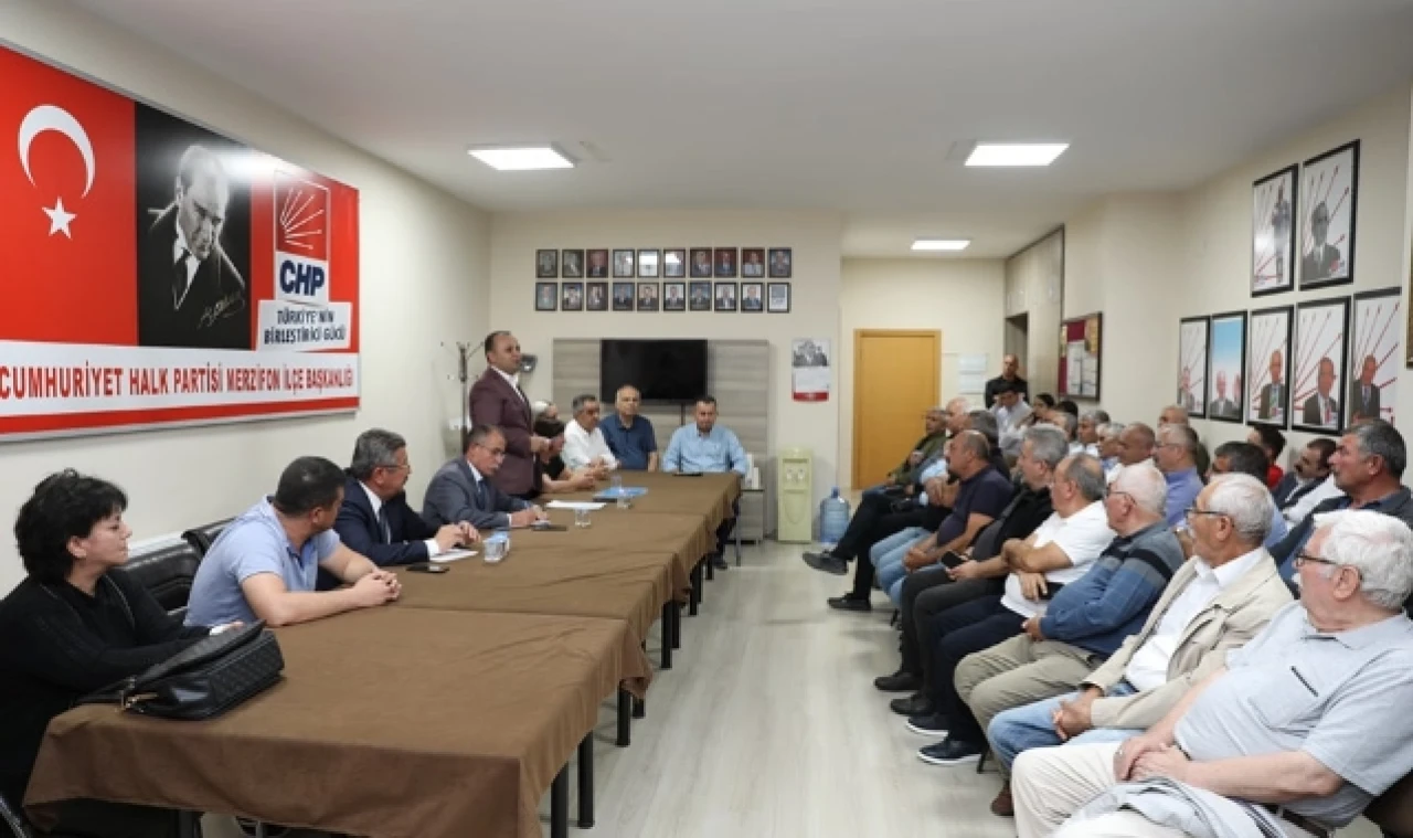 Adaylar delegelerle buluştu