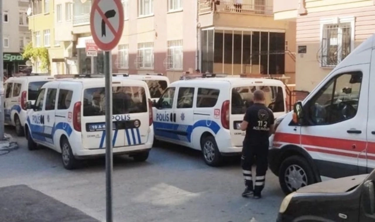 Aile kavgasında kan aktı! 16 yaşındaki genç kız annesini bıçakladı