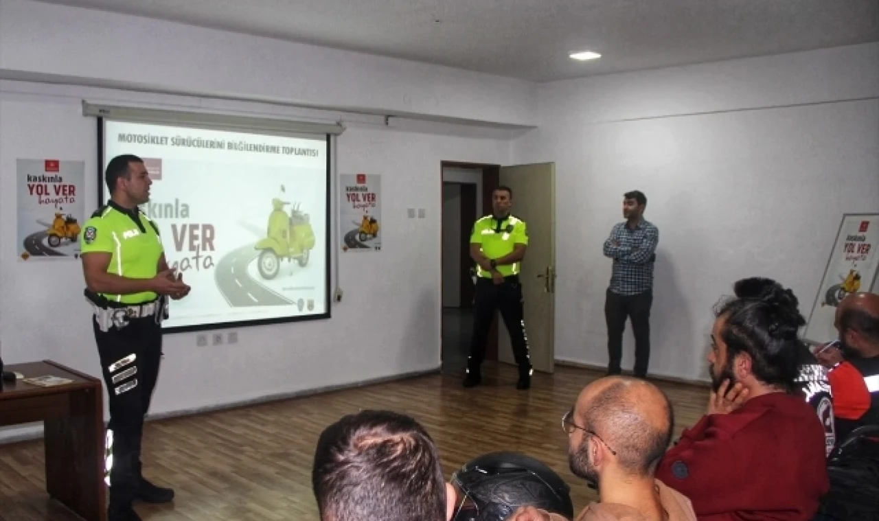 Amasya'da Motosiklet Kullanıcılarına Güvenli Kullanım Eğitimi Verildi