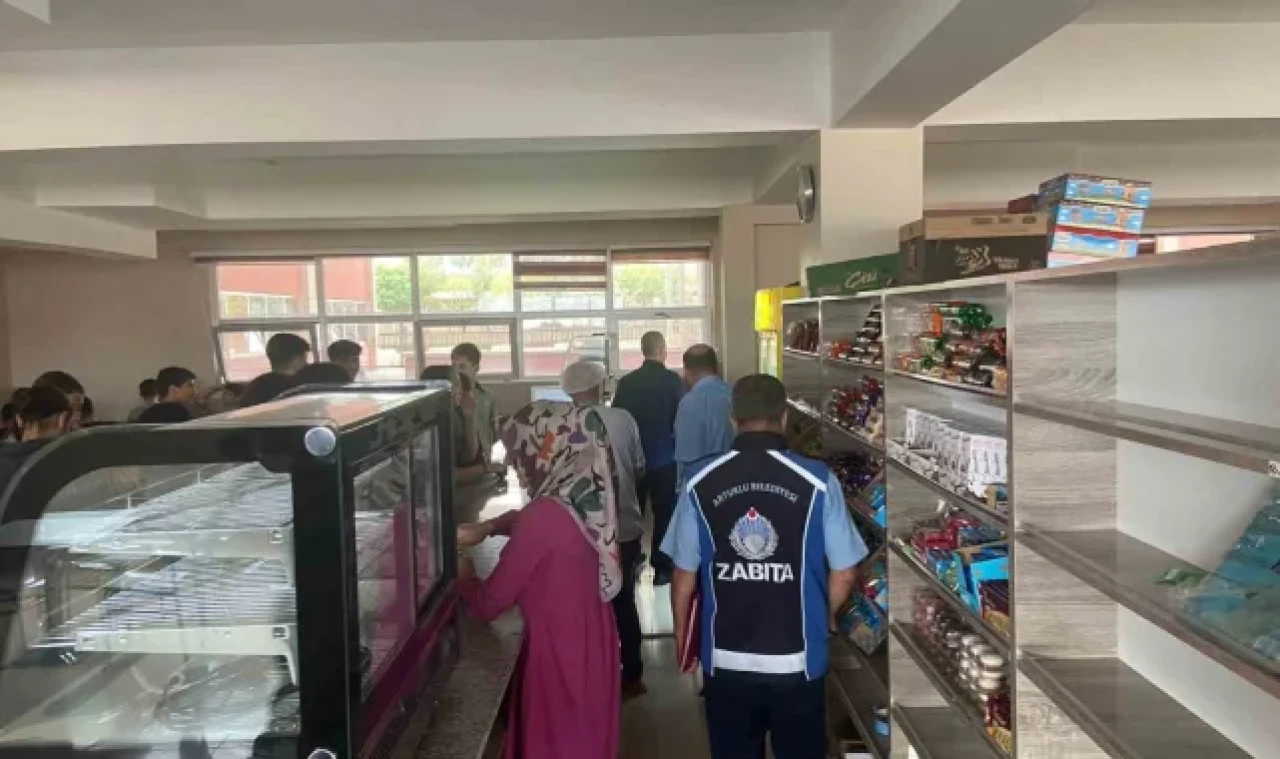 Artuklu zabıta ekipleri kantin denetiminde