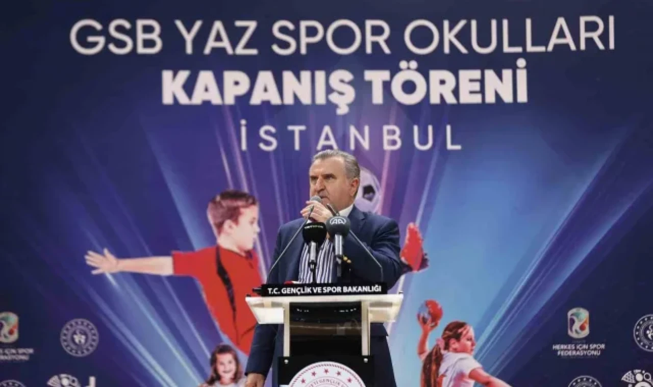 Bakan Bak; "Bu yaz tesislerimizde 4 milyon gencimizle bir araya geldik"