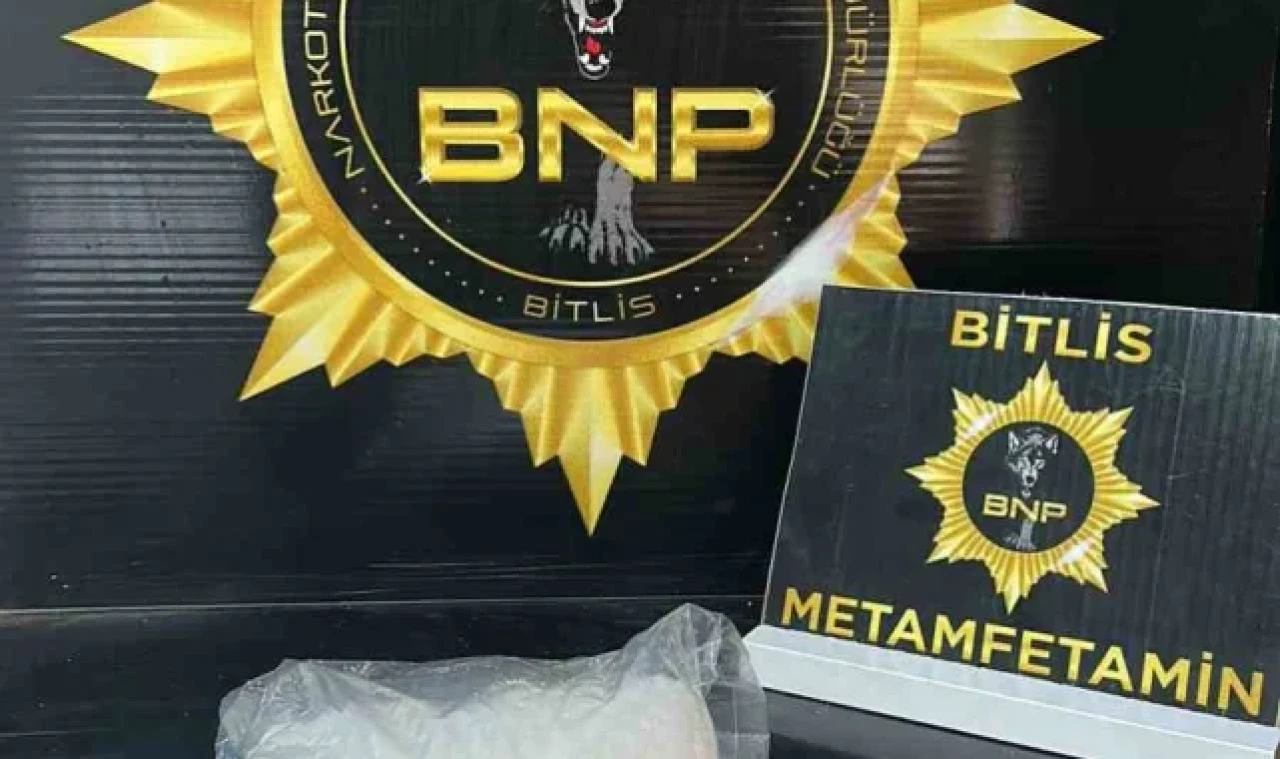 Bitlis'te 846 gram metamfetamin ele geçirildi