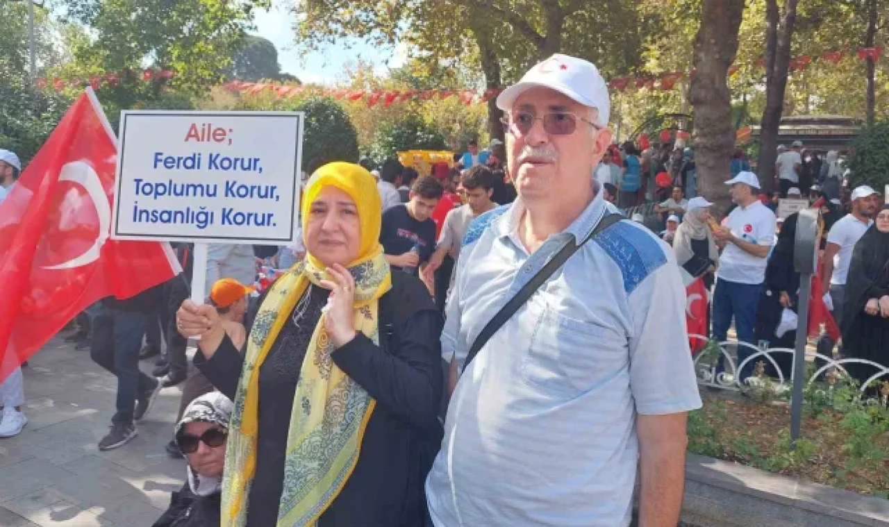 Büyük Aile Platformu, LGBT propagandasına karşı Saraçhane'de buluştu
