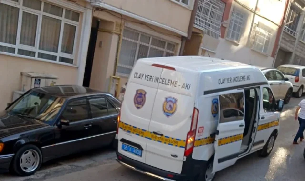 Çalıntı elektrikli motosiklet evin önünde bulundu